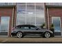 BMW 3-Serie Touring 318i Corporate Lease Executive | M Sport pakket | Stoelverwarming | LED | Navigatie Professional | Bluetooth | Sportstoelen | M-sportstuur | PDC | Shadow Line