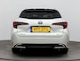 Toyota Corolla Touring Sports Hybrid 140 Dynamic | Apple Carplay / Android Auto | Stoelverwarming | Parkeersensoren voor/achter | Adaptive Cruise | Keyless | Clima | Camera | Full LED | 17 inch