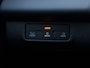 Volkswagen T-Roc 1.5 eTsi R-Line First Edition | lighting pakket | 18 inch all season | stoelverwarming | iq led & matrix verlichting |