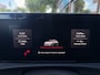 Volkswagen T-Roc 1.5 eTsi R-Line First Edition | lighting pakket | 18 inch all season | stoelverwarming | iq led & matrix verlichting |