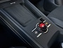 Volkswagen T-Roc 1.5 eTsi R-Line First Edition | lighting pakket | 18 inch all season | stoelverwarming | iq led & matrix verlichting |