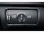 Volvo V40 Cross Country T3 Nordic+ Luxury - AUTOMAAT - Panoramadak - Parkeercamera achter - Verwarmde voorstoelen - Parkeersensoren achter - Elektr. bedienb. bestuurdersstoel met geheugen - Lederen bekleding - Navigatie - Volvo On Call - Cruise control - Standkachel - 17' LMV