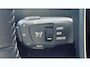Peugeot 2008 1.2 HYBRID 145PK ALLURE AUTOMAAT / TOT 8 JAAR GARANTIE / NAVI / LEDER / CLIMA / LED / PDC / 17" LMV / KEYLESS / 360 CAMERA / CRUISECONTROL / 1E EIGENAAR / NIEUWSTAAT !!