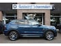 Lynk & Co 01 1.5 261PK! 6.6Kwh LADEN! TREKHAAK 360-CAMERA STOELVERW. PANO/SCHUIF MEMORY INFINITY DAB NAVI CARPLAY ELEK.ACHTERKLEP 20"LMV
