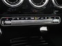Mercedes-Benz A-klasse 180 Business Solution AMG Panoramadak / Nightpakket / Parkeercamera / Stoelverwarming /