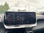 Peugeot 208 1.2 Hybrid 136 e-DCS6 GT Afneembare Trekhaak | Panorama Dak | Camera Voor + Achter | 17" Lichtmetaal | LED | Navigatie | Achteruitrijcamera | Afneembare Trekhaak | Apple Carplay/Android Auto|telefoonintegratie premium