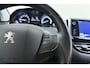 Peugeot 2008 1.2 Turbo 110pk PureTech Blue Lion | Navigatie | Trekhaak | Airco | Apple Carplay/Android Auto | Bluetooth | Cruise control | DAB+ | Dakrails | Getinte ramen