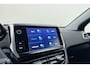 Peugeot 2008 1.2 Turbo 110pk PureTech Blue Lion | Navigatie | Trekhaak | Airco | Apple Carplay/Android Auto | Bluetooth | Cruise control | DAB+ | Dakrails | Getinte ramen