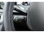 Peugeot 2008 1.2 Turbo 110pk PureTech Blue Lion | Navigatie | Trekhaak | Airco | Apple Carplay/Android Auto | Bluetooth | Cruise control | DAB+ | Dakrails | Getinte ramen