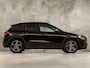 Mercedes-Benz GLA 200 AMG Sport 163Pk Automaat (PANORAMADAK, GROOT NAVI, SFEERVERLICHTING, CAMERA, SPORTSTOELEN, STOELVERWARMING, GETINT GLAS, NIEUWSTAAT)