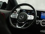 Mercedes-Benz GLA 200 AMG Sport 163Pk Automaat (PANORAMADAK, GROOT NAVI, SFEERVERLICHTING, CAMERA, SPORTSTOELEN, STOELVERWARMING, GETINT GLAS, NIEUWSTAAT)