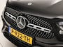 Mercedes-Benz GLA 200 AMG Sport 163Pk Automaat (PANORAMADAK, GROOT NAVI, SFEERVERLICHTING, CAMERA, SPORTSTOELEN, STOELVERWARMING, GETINT GLAS, NIEUWSTAAT)