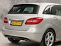 Mercedes-Benz B-klasse 180 Sport Automaat (PANORAMADAK, GROOT NAVI, CLIMATE, SPORTSTOELEN, LEDER, XENON, CRUISE, NIEUWE APK, NIEUWSTAAT)