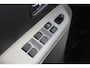 Suzuki Ignis 1.2 Stijl - Keyless - Stoelverwarming - Camera - Carplay - Navi - Rijklaar