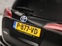 Toyota RAV4 2.5 Hybrid Energy 197Pk Automaat (BLACK PACK, NAVIGATIE, CAMERA, GETINT GLAS, SPORTSTOELEN, KEYLESS, ADAPTIVE CRUISE, NIEUWSTAAT)