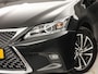 Lexus CT 200h Business Launch Edition Automaat (NAVIGATIE, CAMERA, ALCANTARA, SPORTSTOELEN, KEYLESS, ADAPTIVE CRUISE, NIEUWSTAAT)