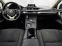 Lexus CT 200h Business Launch Edition Automaat (NAVIGATIE, CAMERA, ALCANTARA, SPORTSTOELEN, KEYLESS, ADAPTIVE CRUISE, NIEUWSTAAT)