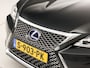 Lexus CT 200h Business Launch Edition Automaat (NAVIGATIE, CAMERA, ALCANTARA, SPORTSTOELEN, KEYLESS, ADAPTIVE CRUISE, NIEUWSTAAT)