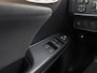 Lexus CT 200h Business Launch Edition Automaat (NAVIGATIE, CAMERA, ALCANTARA, SPORTSTOELEN, KEYLESS, ADAPTIVE CRUISE, NIEUWSTAAT)