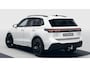 Volkswagen Tiguan 1.5 eHybrid 272PK DSG R-Line Edition / Resterende Fabrieksgarantie tot 1-10 2029 / Black Style / Trekhaak / Leer / Panoramadak / 20'' LMV / VW