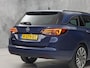 Opel Astra Sports Tourer 1.2 Launch Sport (VIRTUAL COCKPIT, APPLE CARPLAY, GROOT NAVI, CAMERA, STUUR/STOELVERWARMING, SPORTSTOELEN, GETINT GLAS, ADAPTIVE CRUISE, ZWART HEMEL, NIEUWSTAAT)