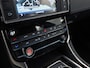 Jaguar XE 2.0 Portfolio 241Pk Automaat (NAVIGATIE, MERIDIAN AUDIO, LEDER, ELEK SPORTSTOELEN, LANE ASSIST, STUURWIEL VERWARMD, ZWART HEMEL, NIEUWSTAAT)