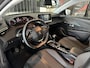 Peugeot 208 1.2 PureTech Allure Pack | Achteruitrijcamera | Stoelverwarming | Carplay | Cruise Control | LED Koplampen | LMV 16 |