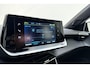 Peugeot e-2008 EV Active 50 kWh | Climate Control | Cruise Control | Apple Carplay & Android Auto | Keyless Start | Parkeersensoren achter