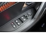Peugeot e-2008 EV Active 50 kWh | Climate Control | Cruise Control | Apple Carplay & Android Auto | Keyless Start | Parkeersensoren achter