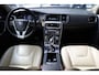 Volvo V60 2.4 D6 Twin Engine Momentum LEER TREKHAAK ELEC.MEMORYSTOEL STOELVERW. CRUISE CLIMA PDC 18''LMV DEALERONDH.