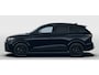 Volkswagen Tiguan 1.5 eHybrid 272PK DSG R-Line Edition / Resterende Fabrieksgarantie tot 1-10 2029 / Black Style / Trekhaak / Panoramadak / Harman Kardon / Head Up Display / 20'' LMV / VW