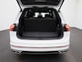 Volkswagen Tiguan Allspace 2.0 TSI 4Motion Highline 7p. | Automaat | Apple Carplay / Android Auto | Panoramadak | Head-up Display | Stoelverwarming / Stoelventilatie | Achteruitrijcamera | Parkeersensoren | Trekhaak |