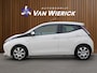 Toyota Aygo 1.0 VVT-i x-play 5-Deurs Automaat | Camera | Carplay | Airco | Zuinig!