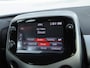 Toyota Aygo 1.0 VVT-i x-play 5-Deurs Automaat | Camera | Carplay | Airco | Zuinig!
