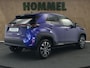 Toyota Yaris Cross 1.5 Hybrid 130 Dynamic - NIEUWE AUTO DIRECT UIT VOORRAAD LEVERBAAR - DODEHOEKDETECTIE - APPLE CARPLAY/ ANDROID AUTO - PARKEERSENSOREN VOOR/ACHTER - CLIMATE CONTROL - VOORRUITVERWARMING - STUURVERWARMING - STOELVERWARMING - ADAPTIEVE CRUISE CONTROL - CAMERA - DAB AUDIO