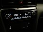 Toyota Yaris Cross 1.5 Hybrid 130 Dynamic - INCLUSIEF GRATIS TREKHAAK!!  - NIEUWE AUTO DIRECT UIT VOORRAAD LEVERBAAR - DODEHOEKDETECTIE - APPLE CARPLAY/ ANDROID AUTO - PARKEERSENSOREN VOOR/ACHTER - CLIMATE CONTROL - VOORRUITVERWARMING - STUURVERWARMING - STOELVERWARMING - ADAPTIEVE CRUISE CONTROL - CAMERA - DAB AUDIO
