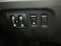 Renault Captur 0.9 TCe Life Airco, Navi, Parkeersensoren, A start stop, Cruise control, Keyless start, Lichtmetalen velgen