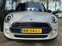 MINI Cooper 5-Deurs 1.5 Chili Serious Bus Panoramadak | PDC | ECC | Navigatie | LM velgen |