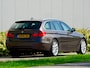 BMW 3-Serie Touring 320i Executive Sport | NL | Trekhaak |