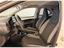 Toyota Aygo X 1.0 AUTOMAAT BI-TONE GARANTIE TOT 08-2032! . ACHTERUITRIJ CAMERA . SLECHTS 38.000 KM . APPLE CARPLAY & ANDRIOD AUTO