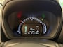 Toyota Aygo X 1.0 AUTOMAAT BI-TONE GARANTIE TOT 08-2032! . ACHTERUITRIJ CAMERA . SLECHTS 38.000 KM . APPLE CARPLAY & ANDRIOD AUTO