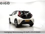 Toyota Aygo X 1.0 AUTOMAAT BI-TONE GARANTIE TOT 08-2032! . ACHTERUITRIJ CAMERA . SLECHTS 38.000 KM . APPLE CARPLAY & ANDRIOD AUTO