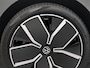 Volkswagen Passat Variant 1.5eHybrid 200kW/272PK R-Line Black Style · Panoramadak · Leder · Trekhaak · 360°Camera · Garantie t/m 24-08-2030 of 100000km.