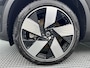 Volvo EX40 Single Motor Extended Range Ultra 82 kWh Panorama dak, Electr. verstelbare stoelen, 360 G Parkeer camera, Trekhaak semi elektrisch