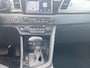 Kia Niro Hybrid 1.6 GDi ExecutiveLine | Dodehoekdetectie | Lederen bekleding | Stoelverwarming en ventilatie | 18 inch  LM-velgen | Elektr. stoel | Parkeercamera |