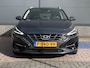 Hyundai i30 Wagon 1.5 T-GDi MHEV Premium / Dealer onderhouden / Trekhaak / 1410 kg Trekgewicht / Navigatiesysteem / Stoel en Stuurverwarming / Apple carplay / Android auto /