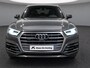 Audi Q5 50 TFSI e quattro S edition · Trekhaak · Adaptive Cruise Control · Apple/Android Car Play · Dodehoeksensoren · Stoelverwarming ·  Drive select · 360°Camera + Parkeersensoren ·
