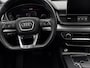 Audi Q5 50 TFSI e quattro S edition · Trekhaak · Adaptive Cruise Control · Apple/Android Car Play · Dodehoeksensoren · Stoelverwarming ·  Drive select · 360°Camera + Parkeersensoren ·