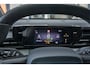 Ford Capri Premium Extended Range RWD 77 kWh | Trekhaak Elek. | Adaptive Cruise Control | 360 Camera l B&O | 2 Elektrisch verstelbaren stoelen | Achteruitrijcamera | Apple Carplay/Android Auto | Achteruitrij assistent | Achteruitrijcamera | Apple Carplay/Android Auto|telefoonintegratie premium
