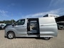 Ford E-Transit Custom 71kWh 340 L2H1 | Trekhaak | Dubb. Schuifdeur | Stoel/voorruitverwarming | 2 zitplaatsen rechtsvoor | Airco (automatisch) | Apple Carplay/Android Auto|telefoonintegratie premium